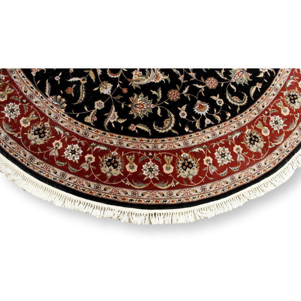 8' 8'' Round Wool Rug w/Fringe