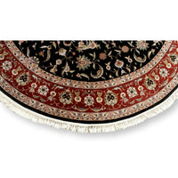 8' 8'' Round Wool Rug w/Fringe