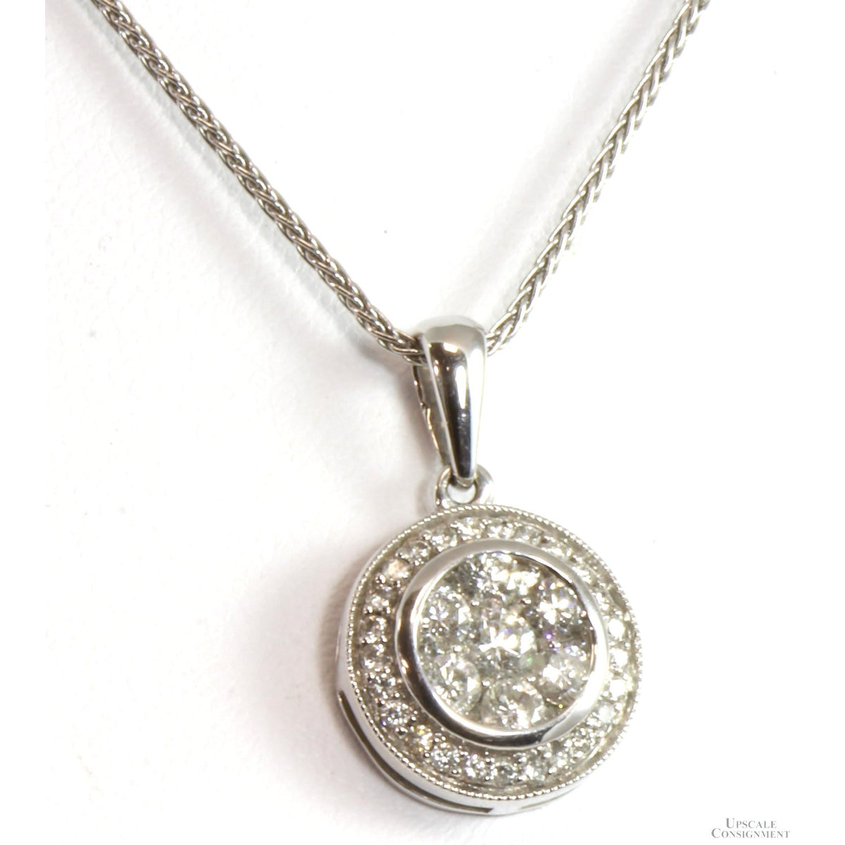 1.00ctw Diamond 14K White Gold Circular Pendant Necklace