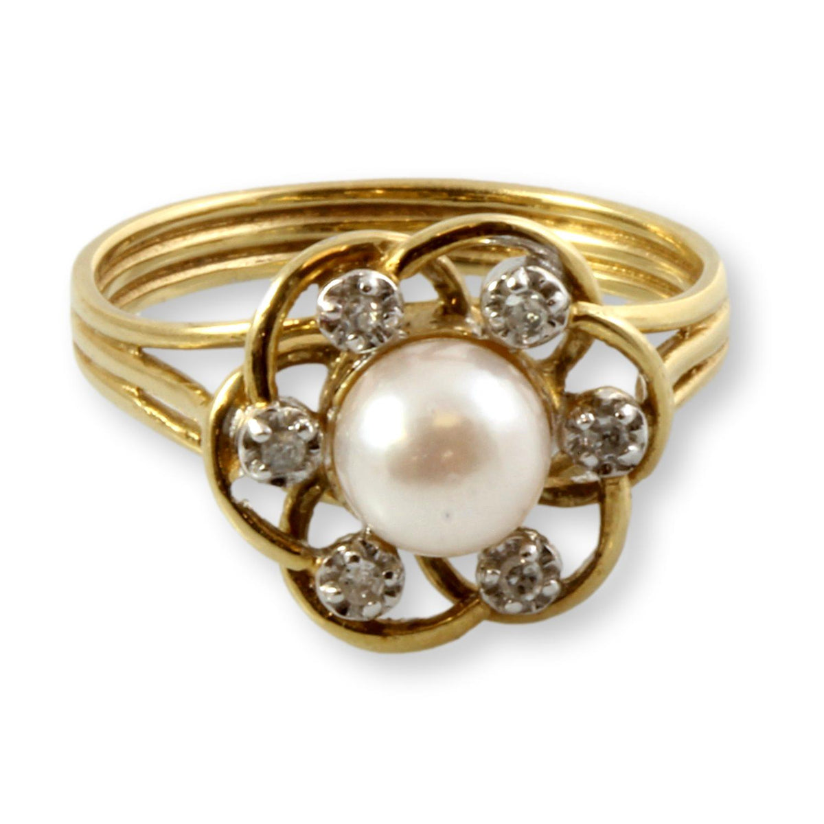Pearl .04ctw Diamond 14K Yellow Gold Tiered Flower Ring