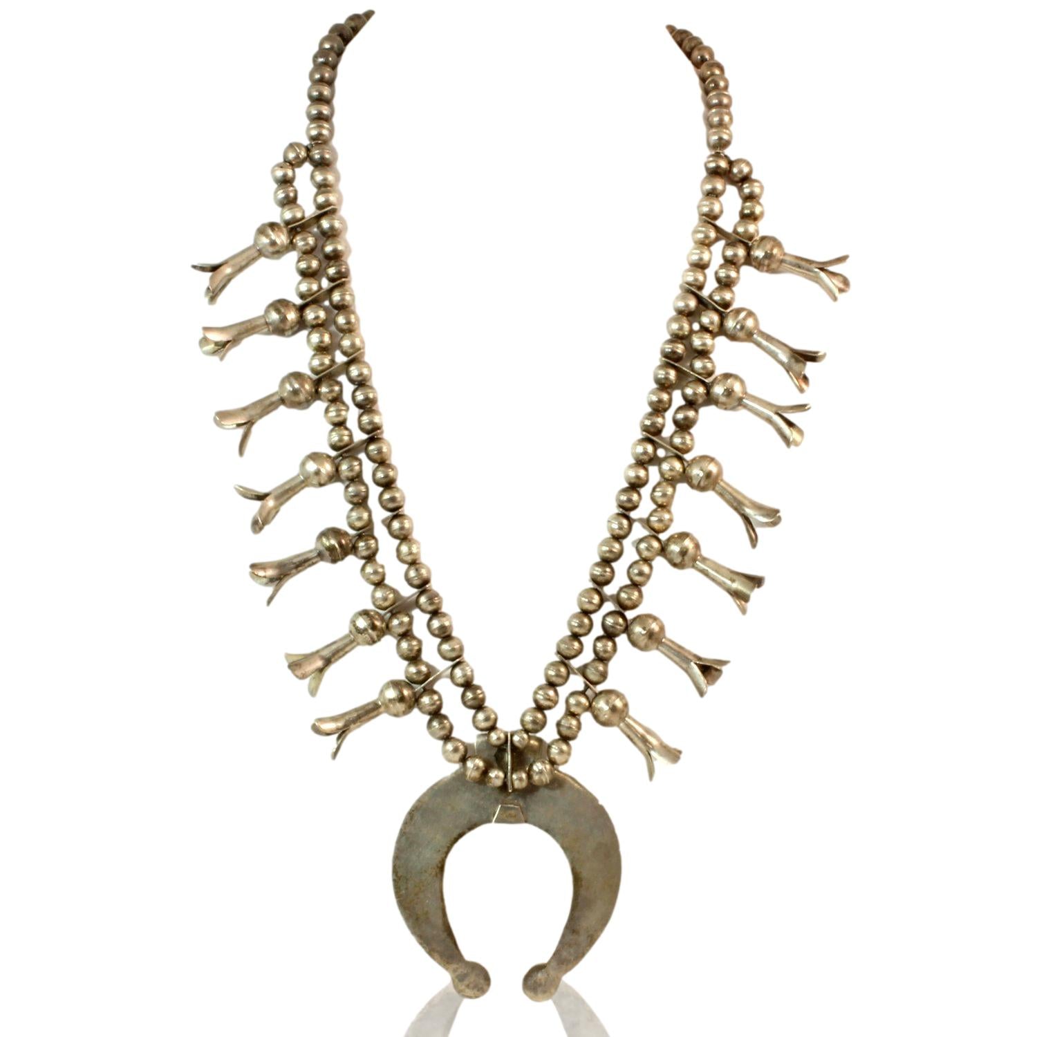 【未使用】Navajo Squash Blossom　ピアス　シルバー925 未使用】Navajo Squash Blossom ピアス シルバー925 Vintage