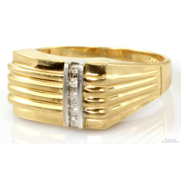 Vintage .09ctw Diamond 10K Yellow Gold Men's Signet Ring