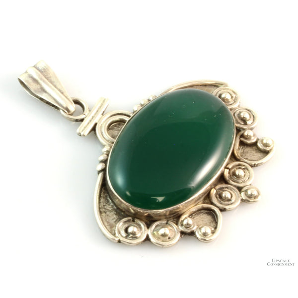 Vintage Sterling Silver Green Agate Onyx Chalcedony Pendant